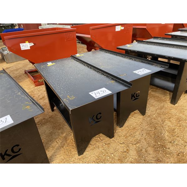 28" x 60" METAL TABLE