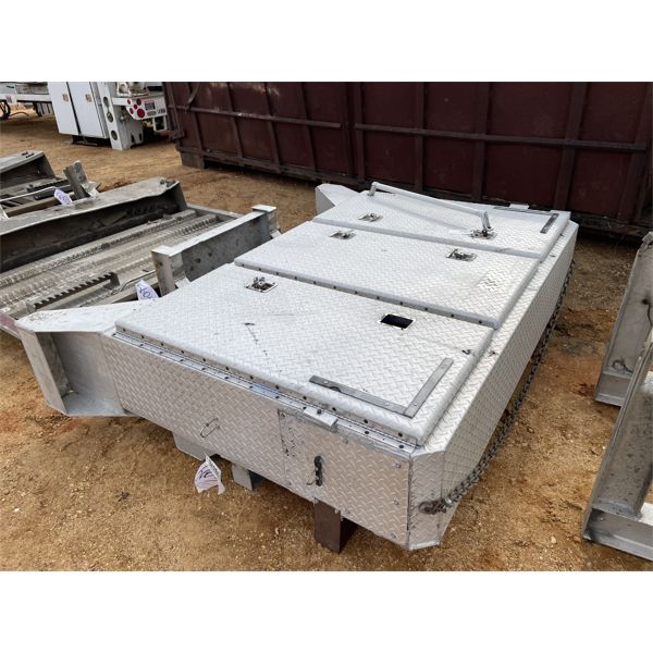 ALUMINUM HEADACHE RACK