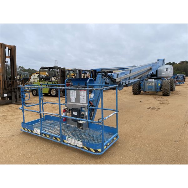 2012 GENIE S-125 Manlift