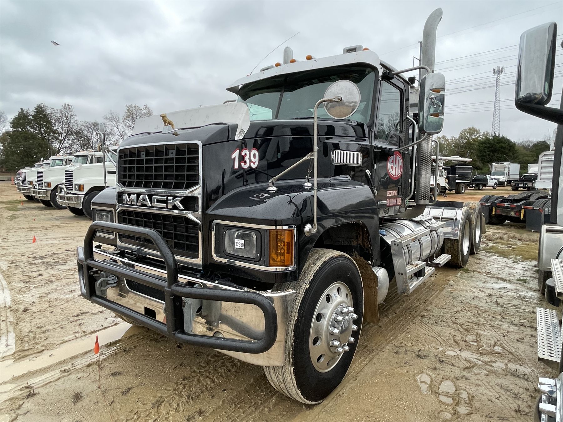 2020 MACK PI64T Day Cab Truck - J.M. Wood Auction Company, Inc.