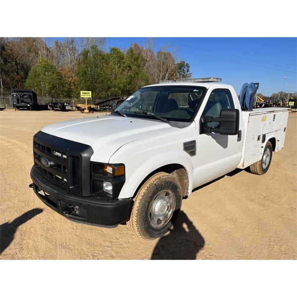 2008 FORD F250 XL Service / Mechanic Truck