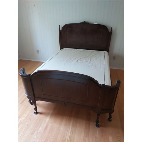 Vintage Wood Bed Frame With Mattress And Box spring - 56W x 76L ( Mattress Size)