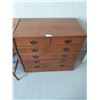 Image 1 : Chest Of Drawers - 32.5L x 18.5W x 29.5H