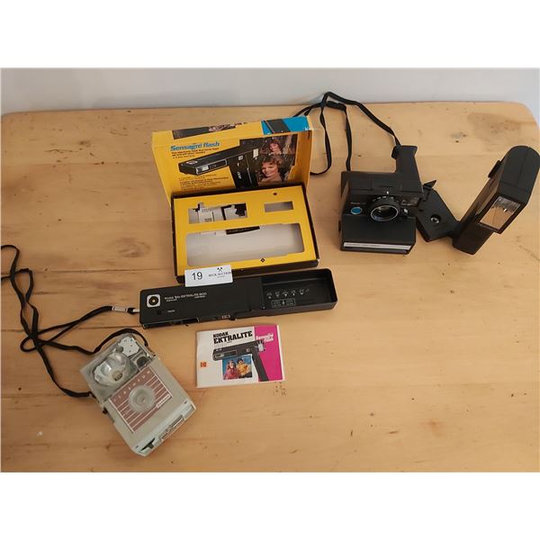 Three Vintage Cameras - Kodak Hawkeye, Kodak Ektralite 600, Polaroid Land Camera With Flash - 8400