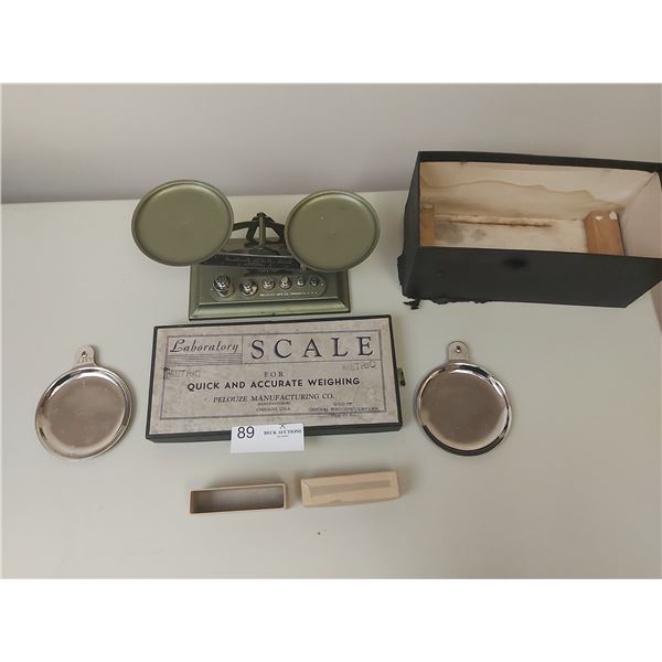 Pelouze Laboratory Scale With Weights