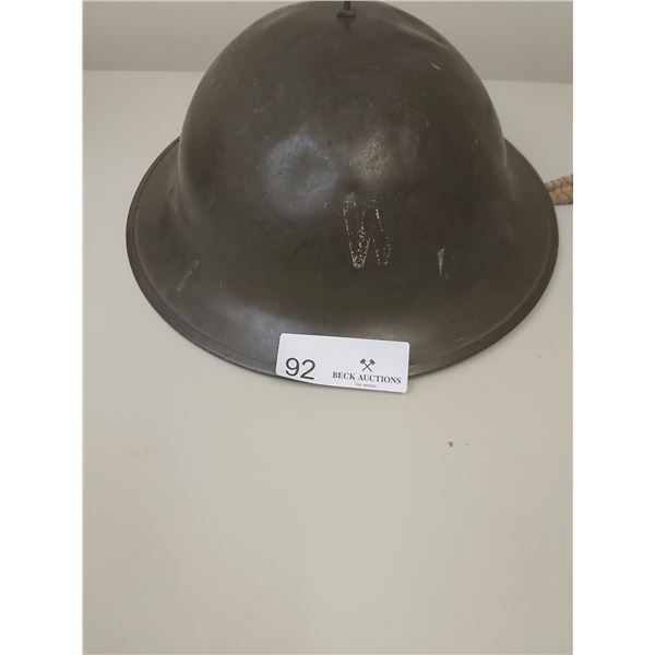 WW2 Canadian Army Helmet With Liner