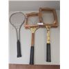 Image 1 : 3 Vintage Sports Raquets