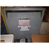 Image 1 : Square D Transformer 15 kva 600v / 208v-120v