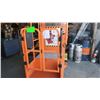 Image 7 : BALLYMORE POWER STOCKER / Monte Charge et Ascenseur / MERCHANDISE LIFTS 12'2" x 650lbs