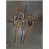 Image 1 : Snow Trek Snow Shoes 42'' x 12'', Wood Bow