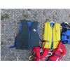 Image 2 : 5 Life Jackets : 3 Adult, 2 Childrens