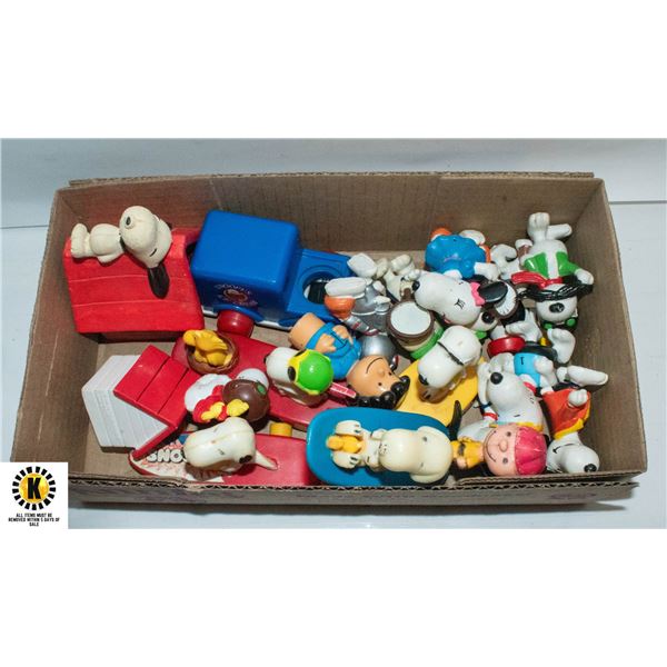 ASSORTED SNOOPY FIGURES