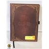 Image 1 : PROFESSIONAL PADFOLIO