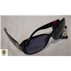 Image 1 : NEW PAIR OF FOSTER GRANT SUNGLASSES