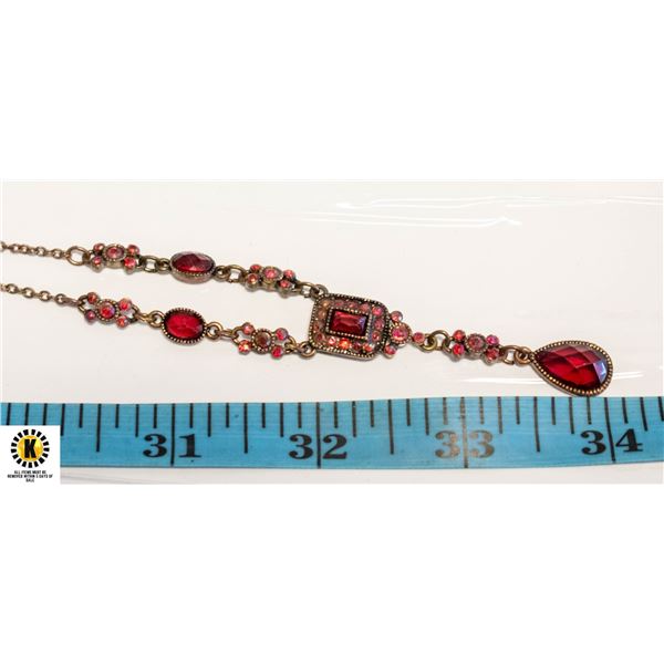 GOLD PLATED WOMEN'S NECKLACE WITH RED