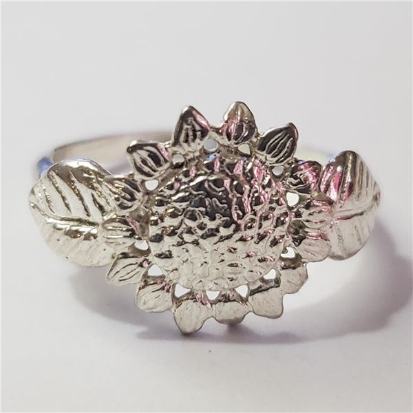 JP952-175 SILVER RING SIZE 6