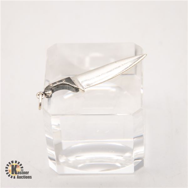 JP952-187 SILVER PENDANT