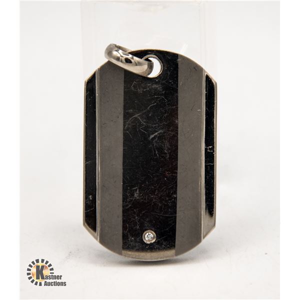 JP952-197 TITANIUM PENDANT