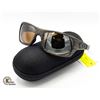 Image 1 : PAIR OF POLARIZED OAKLEY SUNGLASSES IN HARD CASE