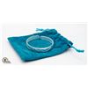 Image 1 : NEW .925 BANGLE IN BLUE CLOTH POUCH