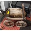 Image 1 : WOODEN WAGON PLANTER