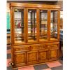 Image 1 : CHINA CABINET- LIGHTED- SKLAR PEPPLER