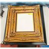 Image 1 : PICTURE FRAMES