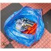 Image 1 : BAG OF HOTWHEELS & TRACK