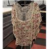 Image 1 : PAPILLON FLOWER SUMMER TOP SIZE L WITH TAGS