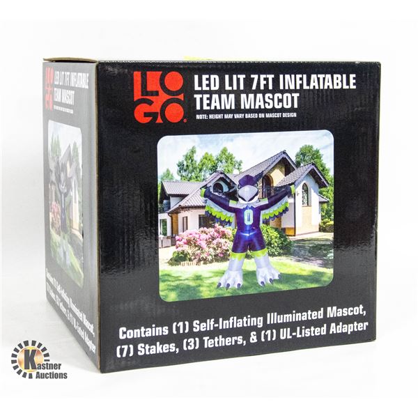 NEW LED LIT 7FT INFLATABLE