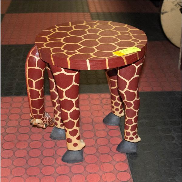 GIRAFFE STOOL