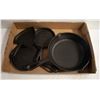 Image 1 : 4 CAST IRON PANS ALL TOGETHER-ESTATE