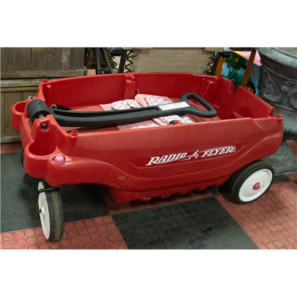 RADIO FLYER WAGON