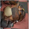 Image 1 : WESTERN RAWHIDE ORNATE TOOLED LEATHER SADDLE
