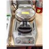 Image 1 : WARING COMMERCIAL BELGIUM WAFFLE IRON - TESTED