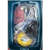 Image 1 : TOTE OF 30 ELECTRICAL EXTENSION CORDS