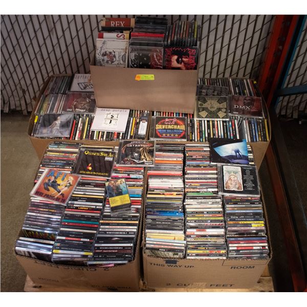 PALLET WITH 1000+ CDS ROCK METAL PUNK RAP ETC