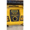 Image 3 : DEWALT POWER STATION BOOSTER AND INFLATOR