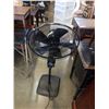 Image 4 : BIONAIRE FLOOR FAN WORKING BUT NOISY