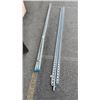 Image 1 : LOT OF ANGLE IRON AND METAL TUBING