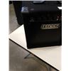 Image 3 : FENDER RUMBLE 15 GUITAR AMP NO POWER CORD WITH CASE