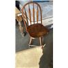 Image 7 : UNFINISHED DINING TABLE WITH 4 CHAIRS