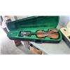 Image 2 : 2 CASED VIOLINS