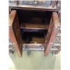 Image 3 : VINTAGE CABINET WITH TOP INSERT