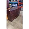 Image 2 : CASSANA 8 DRAWER DRESSER