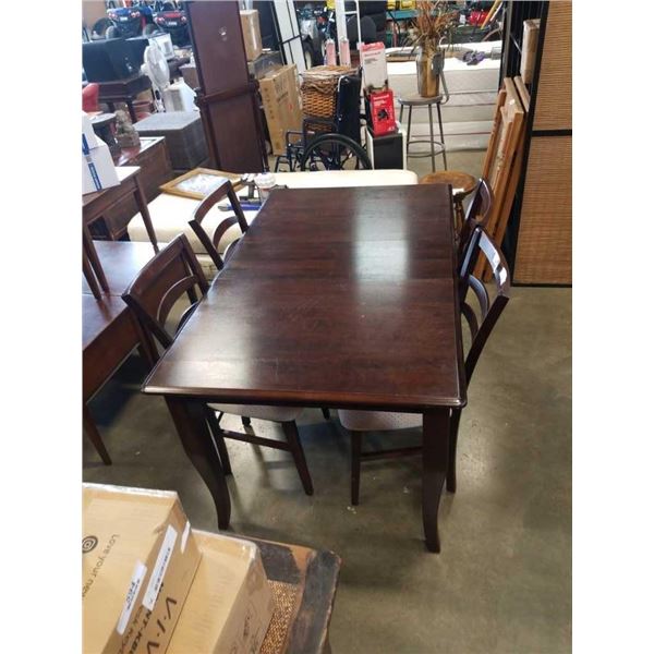 DINING TABLE W/ LEAF AND 4 CHAIRS