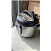 Image 2 : AS NEW INSTANT POT DUO 6 QT PRESSURE COOKER TESTED AND WORKING - RETAIL $159