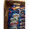 Image 2 : 24 SEALED HOT WHEELS VEHICLES INCLUDING MYSTERY PACK