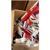 Image 3 : BOX OF WALL CLOCKS AND CAR FLAGS