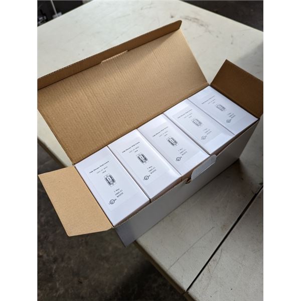 BOX OF 10 NEW 3 WAY LIGHTING SLIDE DIMMER WITH SWITCH RETAIL $170